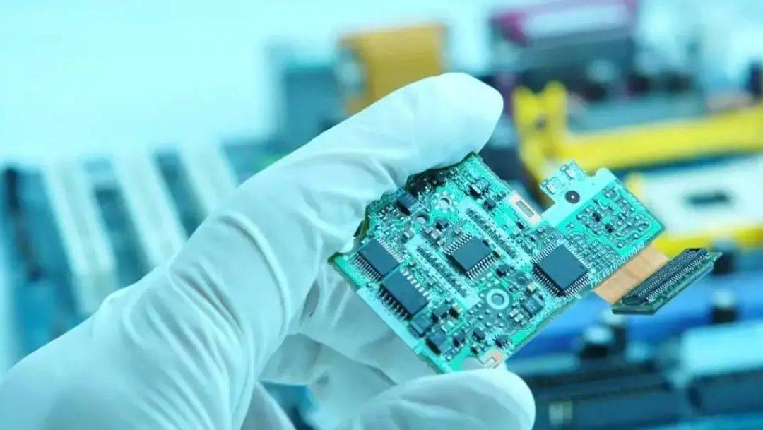 臺積電2nm芯片量產(chǎn) 領先中芯國際的技術差距與未來電子產(chǎn)品發(fā)展趨勢