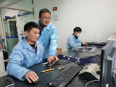 奮斗研發(fā)路 勇向高峰行 電子產品技術研發(fā)的挑戰(zhàn)與突破